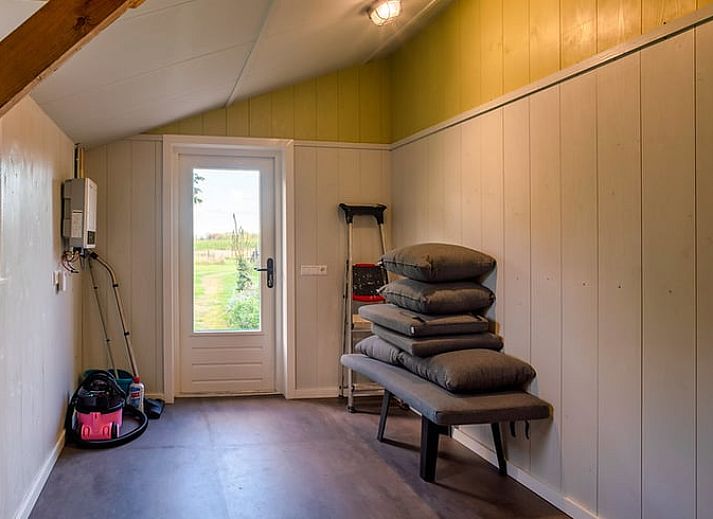 Entspannen Sie sich im Garten des Ferienhauses in Laren, umgeben von der schoenen Landschaft von Achterhoek, Gelderland.