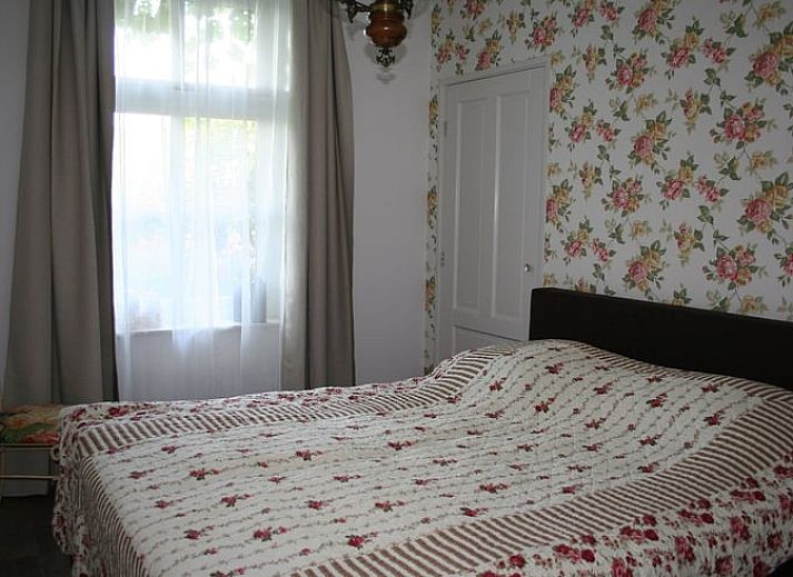 Gezellig terras bij Vakantiehuis in Groenlo met uitzicht op de natuur in Achterhoek, Gelderland.