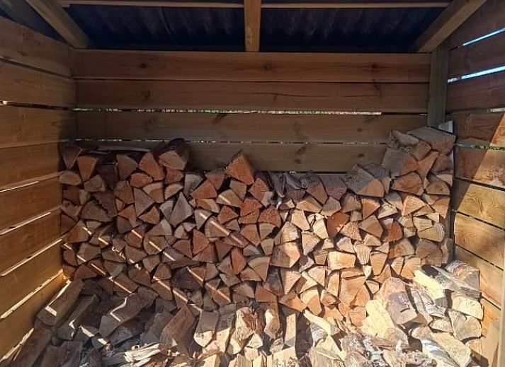 Modern kitchen in Cottage in Lochem, ideal for cooking in the Achterhoek.