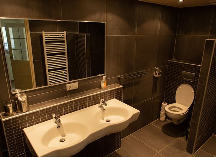 Vakantiehuis in Lochem biedt rustieke charme in de Achterhoek, Gelderland, omringd door groene natuur en een uitnodigend landschap.