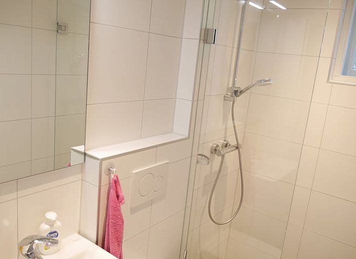 Ferienhaus in Harfsen mit Terrasse und gruenem Garten in Achterhoek, Gelderland.