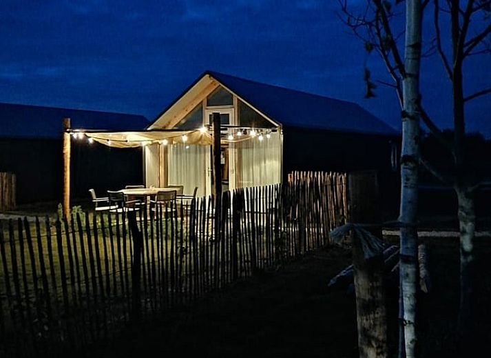 Cottage in Zutphen with spacious garden and picnic table in the Achterhoek.