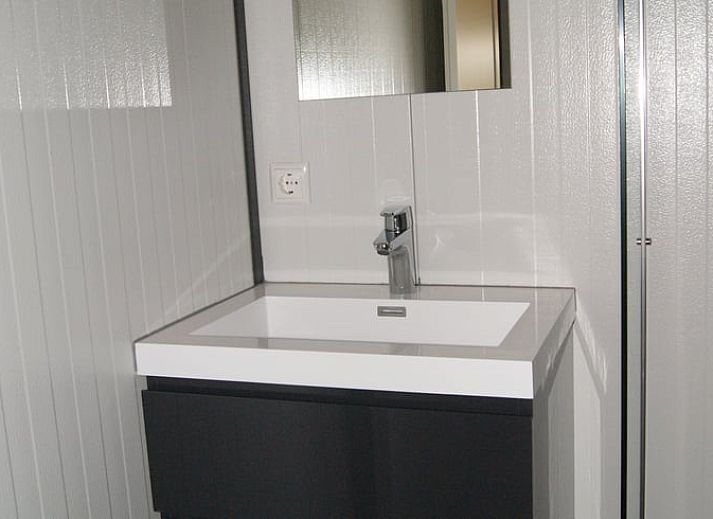 Cottage in Zutphen with spacious garden and picnic table in the Achterhoek.