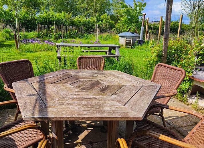 Dining area in Holiday home in Zutphen with modern kitchen, located in Achterhoek, Gelderland.