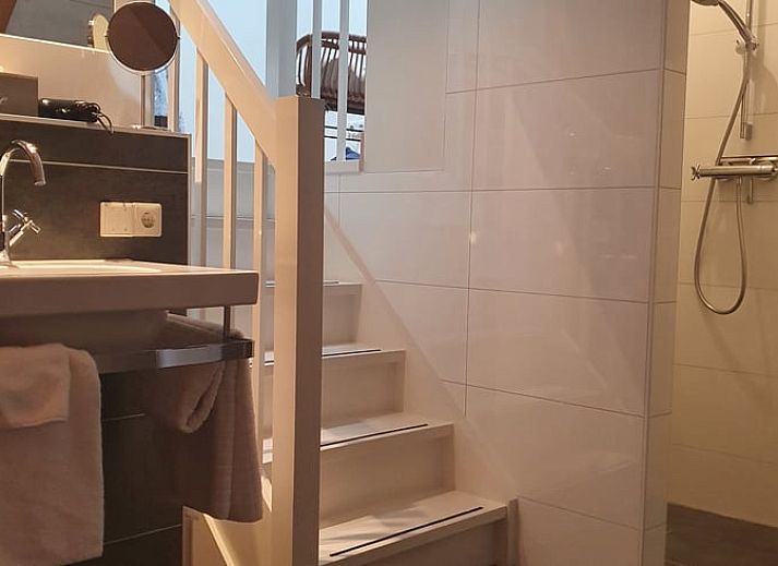 Vakantiehuis in Vorden Achterhoek te midden van groene velden en grazende schapen, biedt rust en natuur in Gelderland.