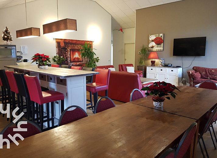 Child-friendly playground at DG127C vacation home in Vorden, Achterhoek.