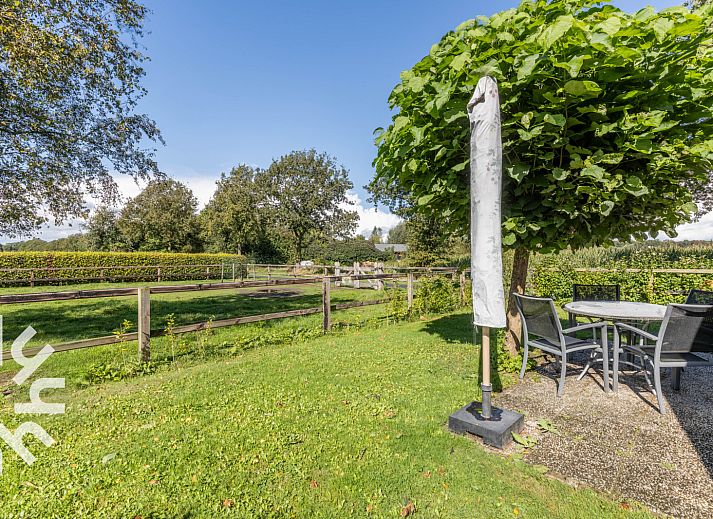 Vacation home DG496 in Vorden, Achterhoek, surrounded by green nature and tranquility.