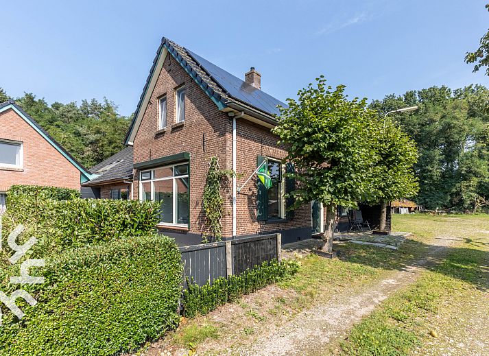 Verblijf 293613 • Vakantiewoning Achterhoek • Gezellige 5-8 persoons bungalow midden in het bos in