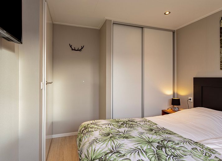 Stijlvolle woonkamer van Module Notario Deluxe in Lichtenvoorde, vakantiehuis in de Achterhoek met comfortabele zitruimte.