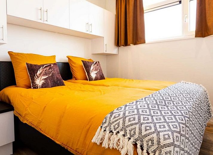 Module Special 6 persons Wellness in Lichtenvoorde, Gelderland with terrace and hot tub in green surroundings.