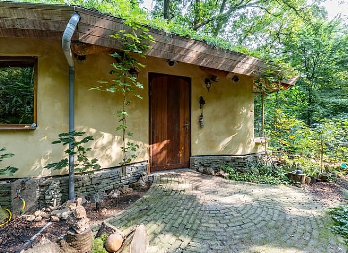 Vakantiehuis in Neede, Achterhoek, met charmante buitenkant en natuurlijke omgeving in Gelderland.