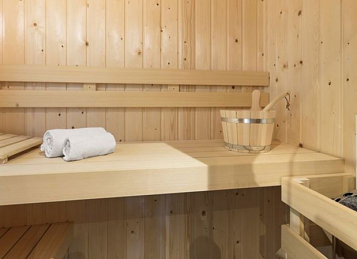 Verblijf 295012 • Bungalow Achterhoek • Stroombroek | 4-persoons wellnessbungalow | 4ELW