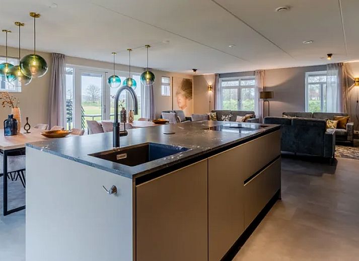 Verblijf 295013 - Bungalow Achterhoek - Stroombroek | 12-persoons woning culinair | 12ELF