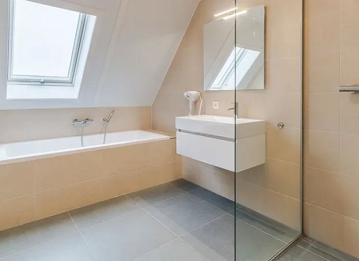 Verblijf 295019 - Bungalow Achterhoek - Stroombroek | 16-persoons woning | 16L