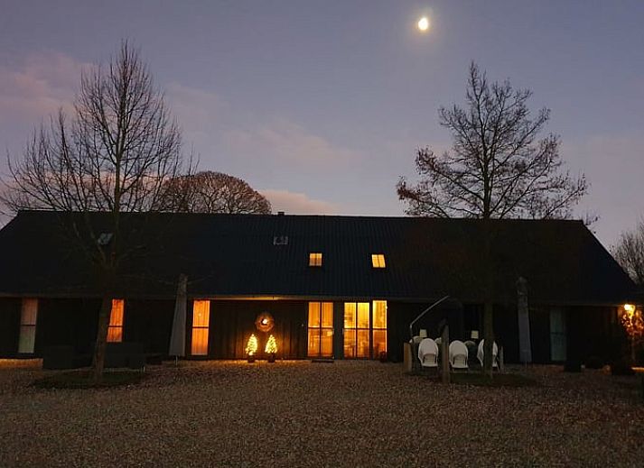 Geniessen Sie den ruhigen Aussenbereich des Ferienhauses in Zeddam, das im schoenen Achterhoek in Gelderland liegt.