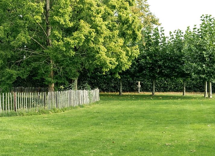 Spielplatz und Picknicktische im Ferienhaus in Lievelde, Achterhoek, Gelderland.