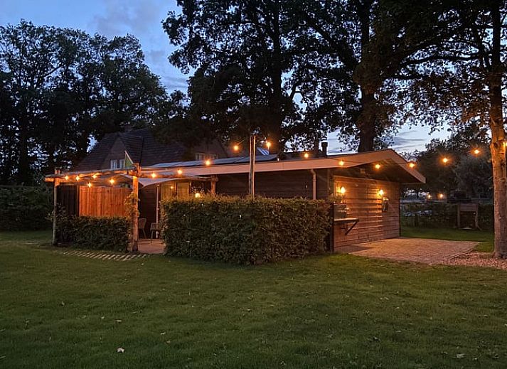 Spielplatz und Picknicktische im Ferienhaus in Lievelde, Achterhoek, Gelderland.