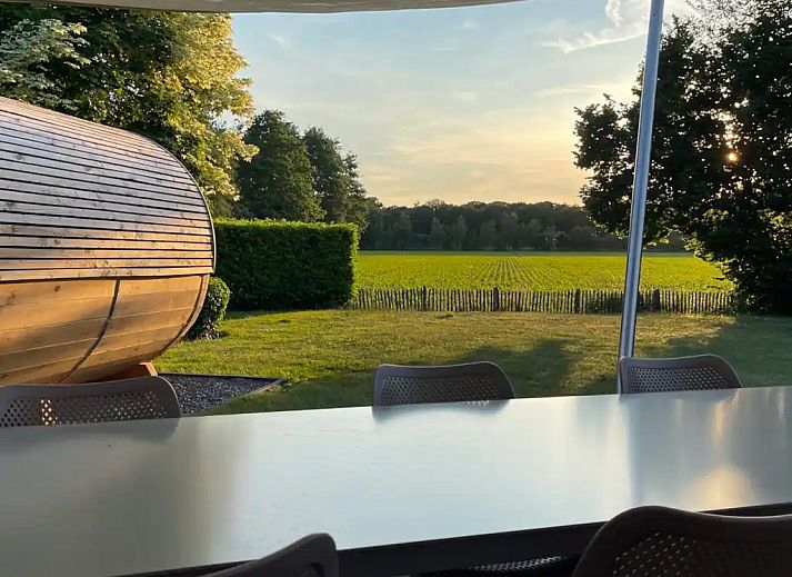 Guest house 295830 - Holiday property Achterhoek - De Essenburgh met hottub en sauna
