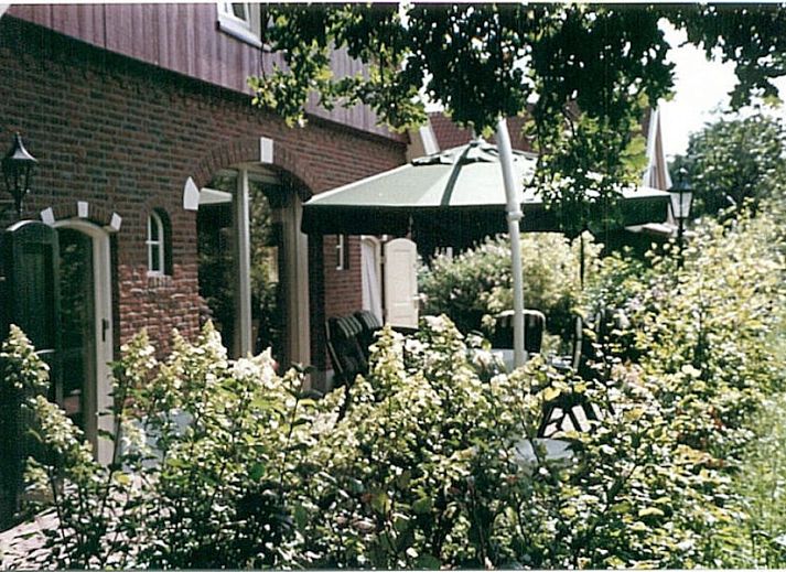 Comfortabele woonkamer in vakantiehuis van mooistevakantiehuis.nl te Winterswijk, Achterhoek, met luxe interieur.