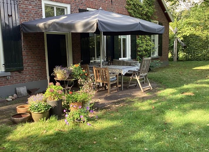 Cottage in Winterswijk Brinkheurne, Ferienhaus in Achterhoek, Gelderland, umgeben von gruener Natur und ruhiger Umgebung.