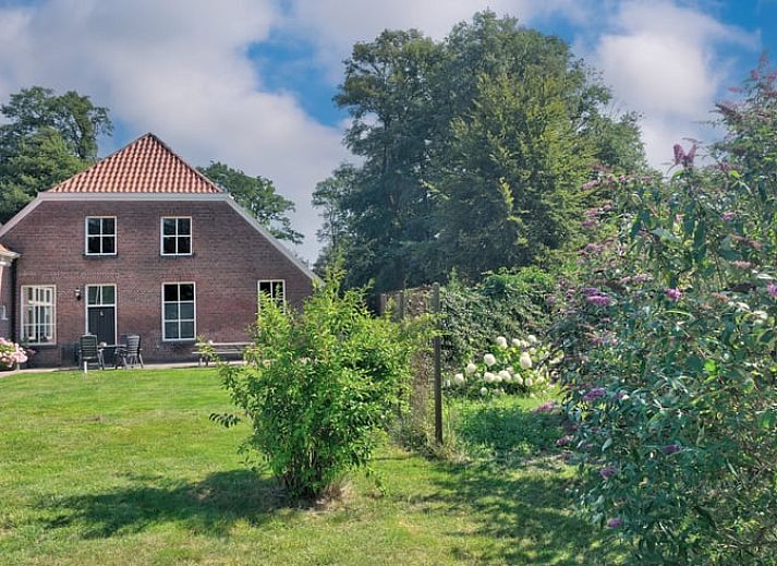 Entrance of Cottage in Winterswijk Kotten, vacation home surrounded by nature in Achterhoek, Gelderland.