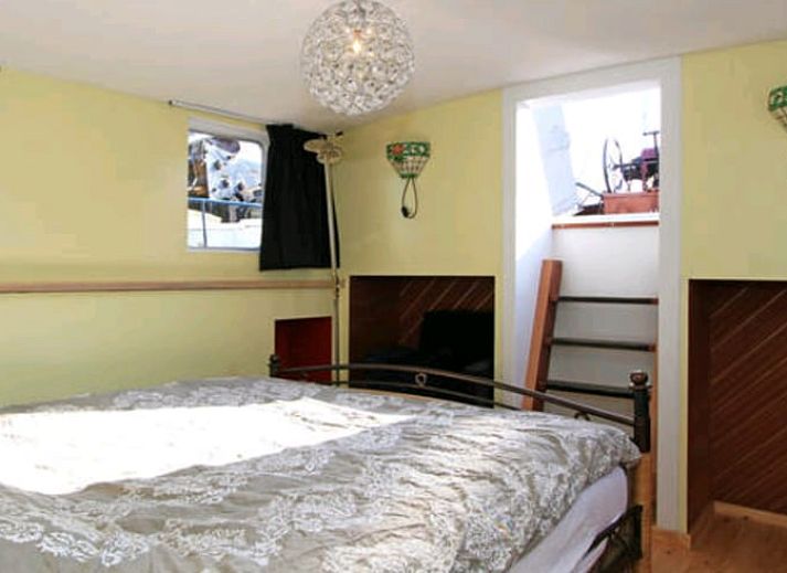 Vakantiehuis in Almen, geniet van de waterkant in de Achterhoek, Gelderland met een schilderachtig uitzicht.