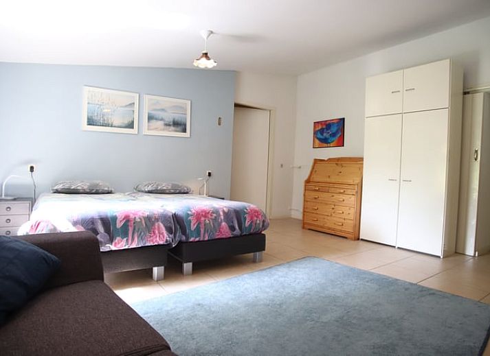 Ontdek de groene entree van Vakantiehuisje in Winterswijk Woold in de pittoreske Achterhoek, ideaal voor een ontspannen verblijf.