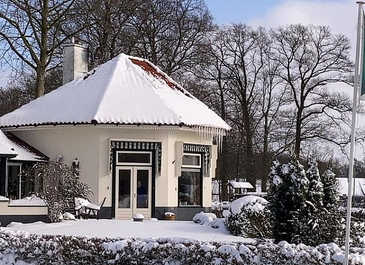 Vacation cottage in Winterswijk Woold, a charming cottage in the green surroundings of the Achterhoek, Gelderland, with beautiful garden.