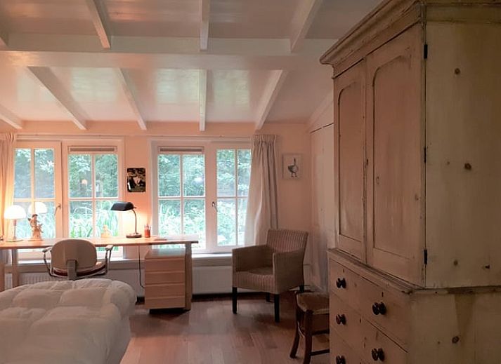 Rustikales Ferienhaus in Joppe, Achterhoek, Gelderland, umgeben von gruener Natur und ruhiger Umgebung.