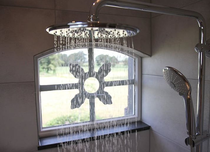 Vakantiehuis in Zieuwent, Achterhoek, Gelderland met charmant terras en groene omgeving voor een ontspannen verblijf.