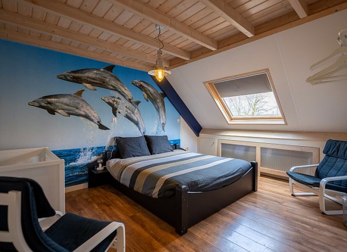 Speeltuin met trampoline bij Groepsaccommodatie Dickenes, vakantiehuis in Bennekom, Veluwe.