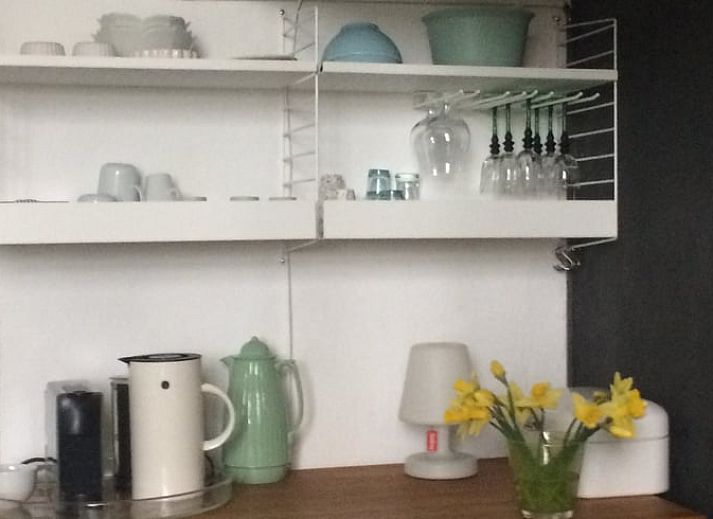 Gemuetliche Kueche im Ferienhaus in Voorstonden, Gemeinde Brummen, Gelderse Vallei, mit authentischem Herd und laendlicher Atmosphaere, Ferienhaus in Gelderland.