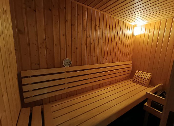 Guest house 3201168 - Holiday property Veluwe - Vakantiehuis Villa Sauna 6