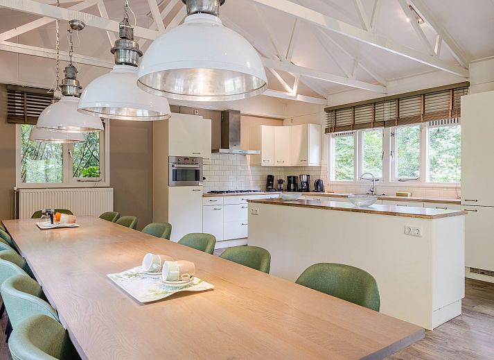 Verblijf 3201195 - Bungalow Veluwe - Heideheuvel | 18-persoons reuniebungalow | 18C