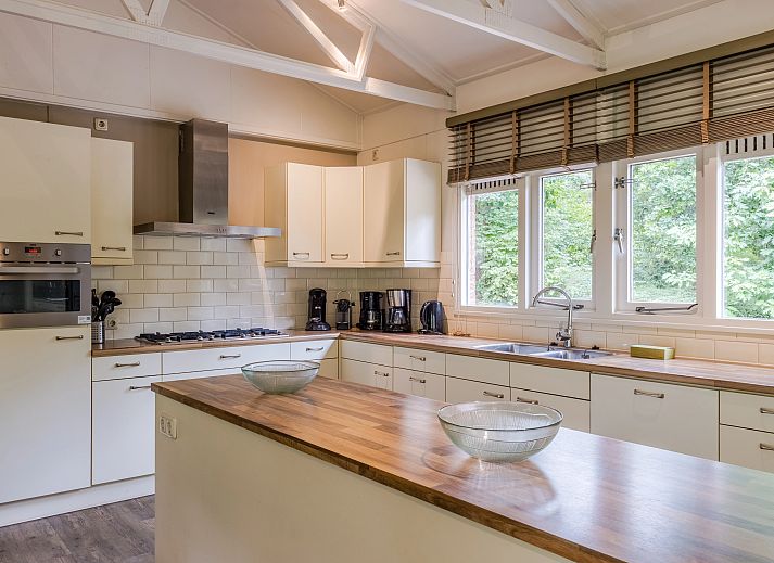 Verblijf 3201195 - Bungalow Veluwe - Heideheuvel | 18-persoons reuniebungalow | 18C