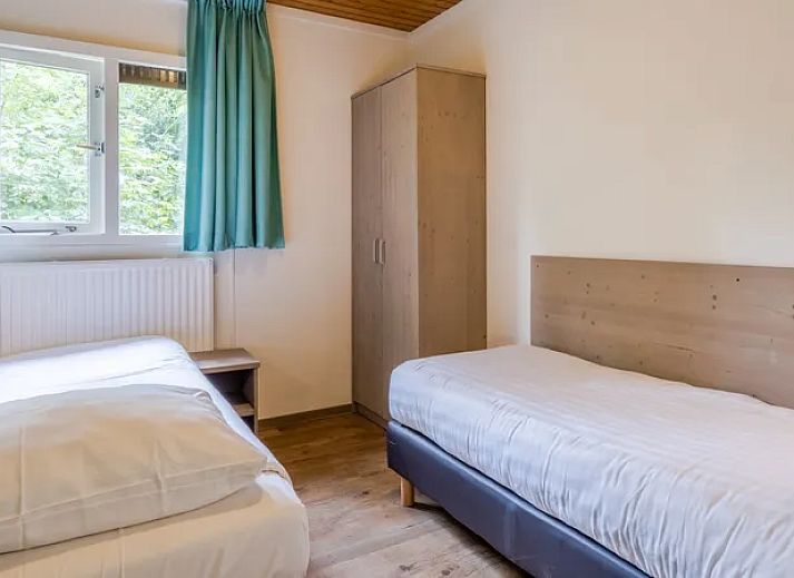 Guest house 320132 - Bungalow Veluwe - Heideheuvel | 18-persoons reuniebungalow | 18C