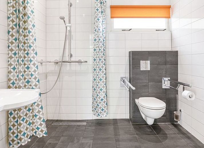 Verblijf 320154 • Bungalow Veluwe • Heideheuvel | 4-persoons bungalow - Speciaal toegankelijk |