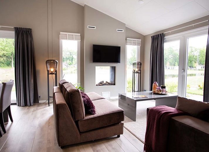 Floor plan of Leijhoeve 6-person wellness vacation home in Beekbergen, Veluwe, Gelderland, with spacious layout and modern facilities.