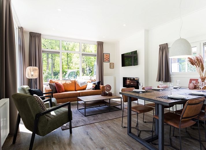 Gemuetliches Schlafzimmer im Modul Special 6 Personen Wellness, Ferienhaus in Beekbergen, Veluwe, Gelderland mit bequemen Betten.