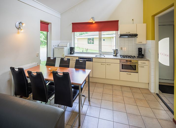 Guest house 320543 - Bungalow Veluwe - Vakantiepark de Berkenhorst 12