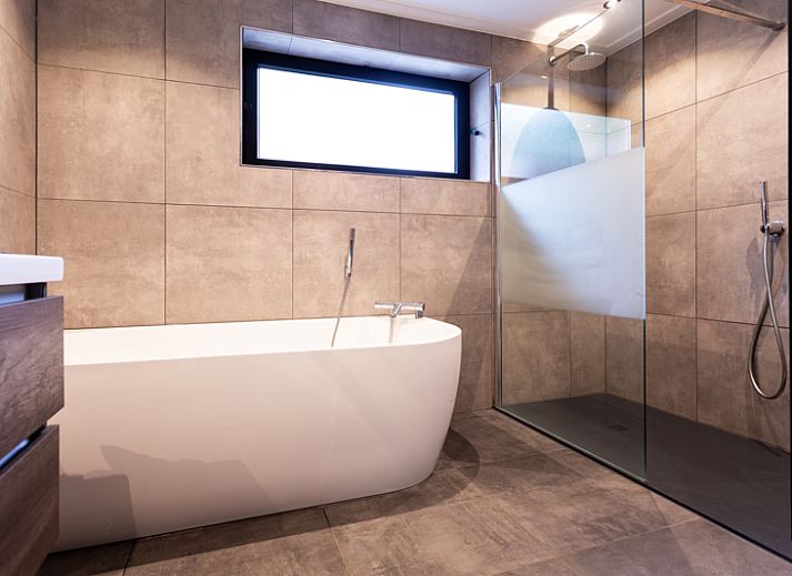 Guest house 3206201 - Holiday property Veluwe - Villa 14 personen Wellness (Hottub)