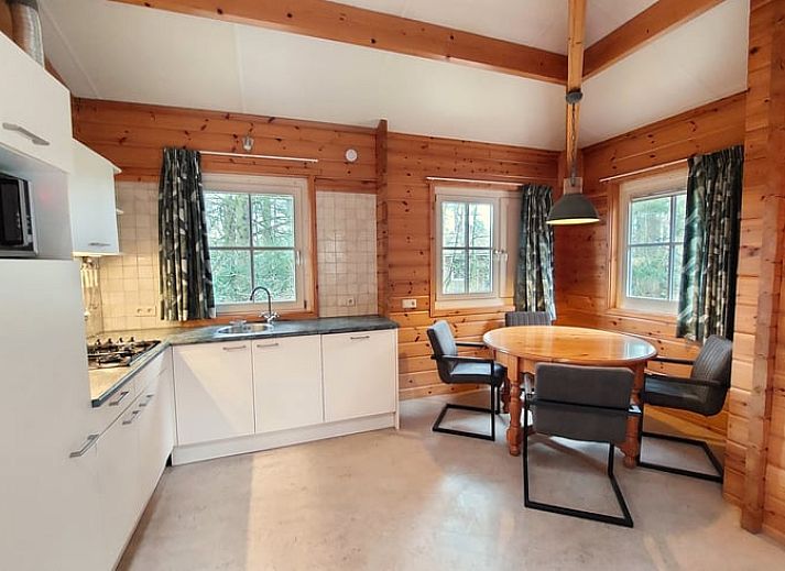 Huisje in Ermelo, een charmant vakantiehuis omgeven door Veluwse natuur in Gelderland.