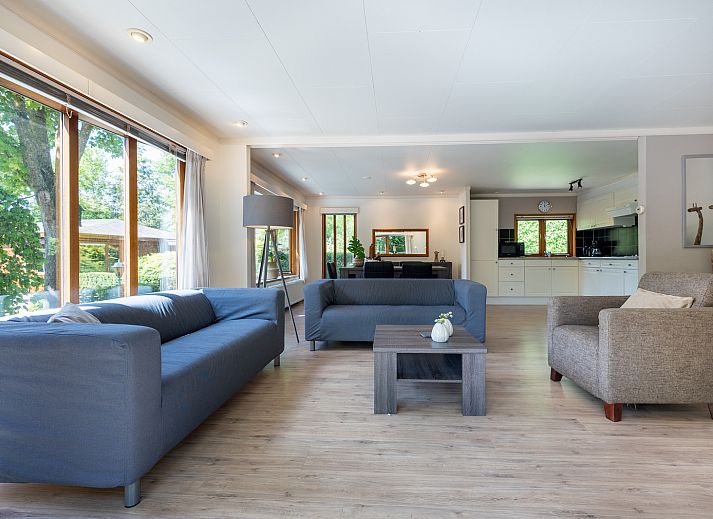 Terrace of Veluwe Lodge vacation home in Harderwijk, Veluwe surrounded by trees