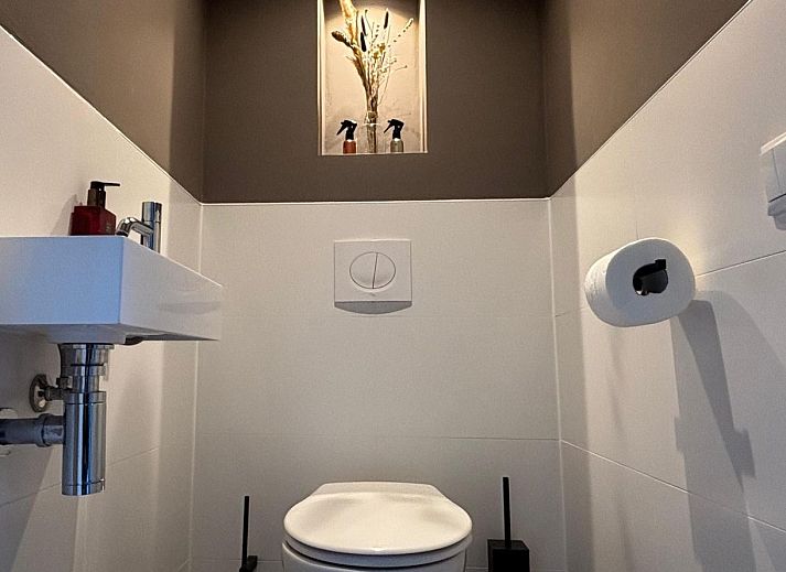 Stijlvolle woonkamer van Bungalow Deluxe 4p in Harderwijk, Veluwe, Gelderland.