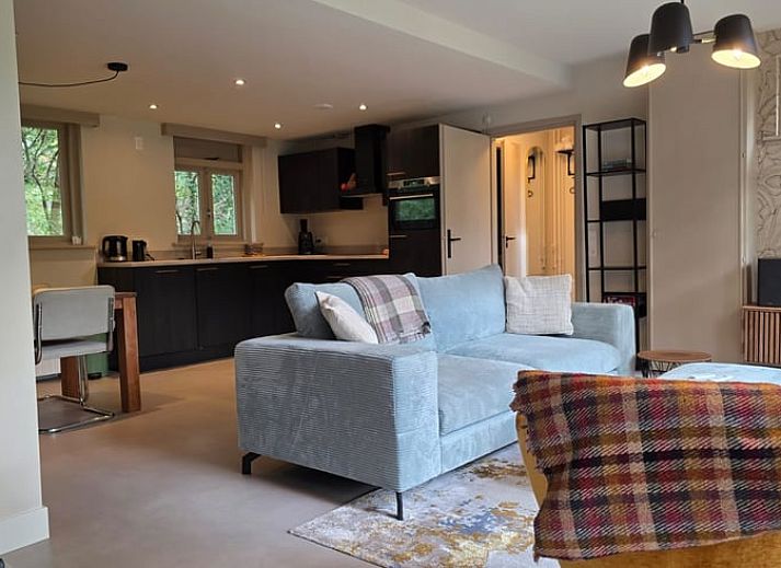 Vakantiehuis in Hoenderloo, Veluwe: charmante woning omgeven door natuur, ideaal voor ontspanning in Gelderland.