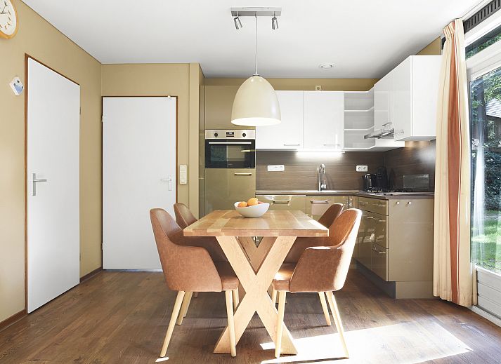 Verblijf 3211130 - Bungalow Veluwe - Miggelenberg | 4-persoons bungalow | 4CE2