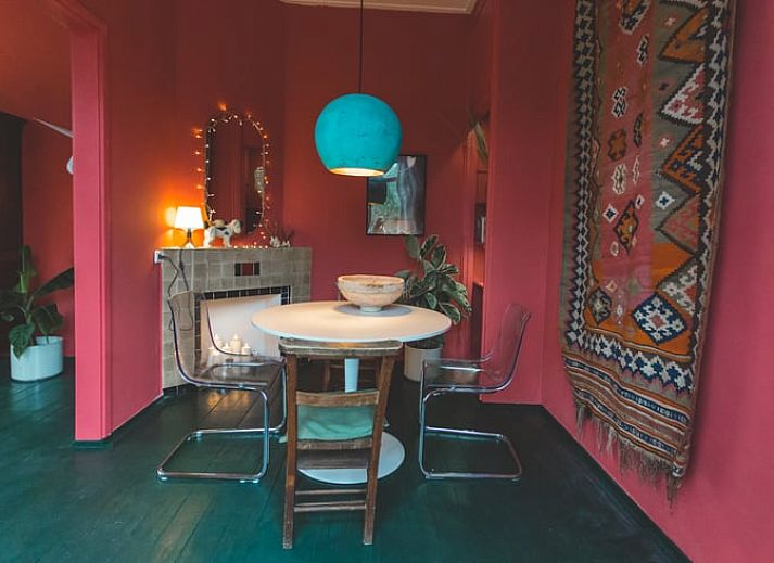 Vakantiehuis in Hoenderloo verscholen in weelderig groen, Veluwe, Gelderland.