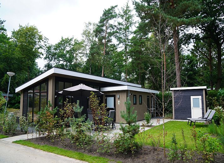 Verblijf 321139 • Bungalow Veluwe • Vakantiepark De Rimboe & De Woeste Hoogte 15