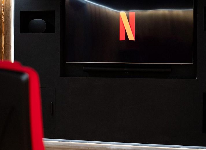 Outdoor area of Group Accommodation Specht in Hoenderloo, Veluwe. Vacation home with spacious seating area in Gelderland.