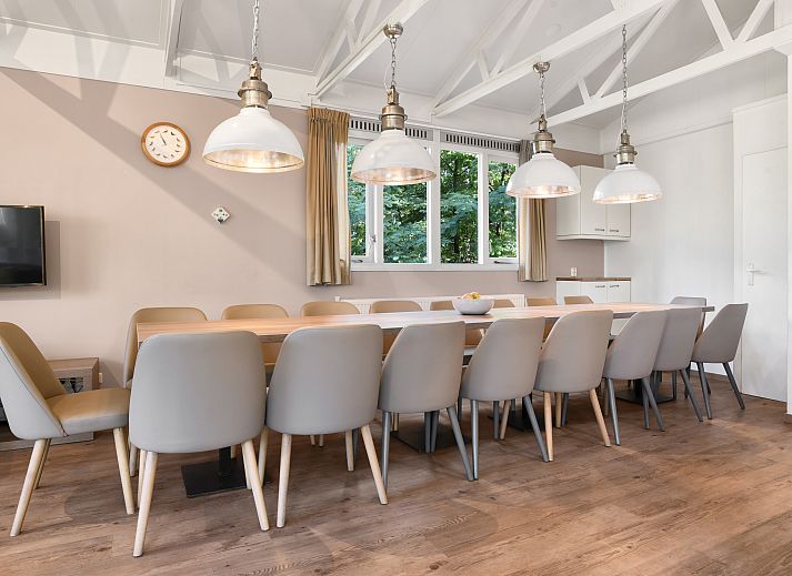 Unterkunft 321165 - Bungalow Veluwe - Miggelenberg | 18-persoons reuniebungalow | 18C